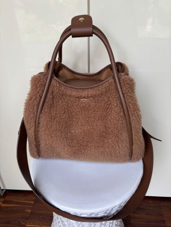MAX MARA Hobotasche Lammfell, beige