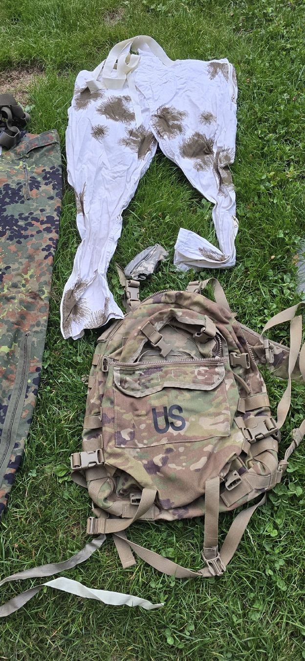 Uniformes: Divers armee Artickel defekt  – Défectueux à Schaffhausen par aos_hv6l 1