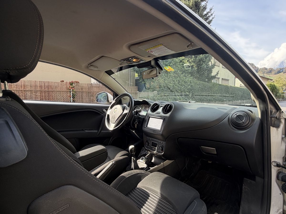 Alfa Romeo Autos: Alfa Romeo MiTo weiss – D'occasion à Flums par RehanEssar 7
