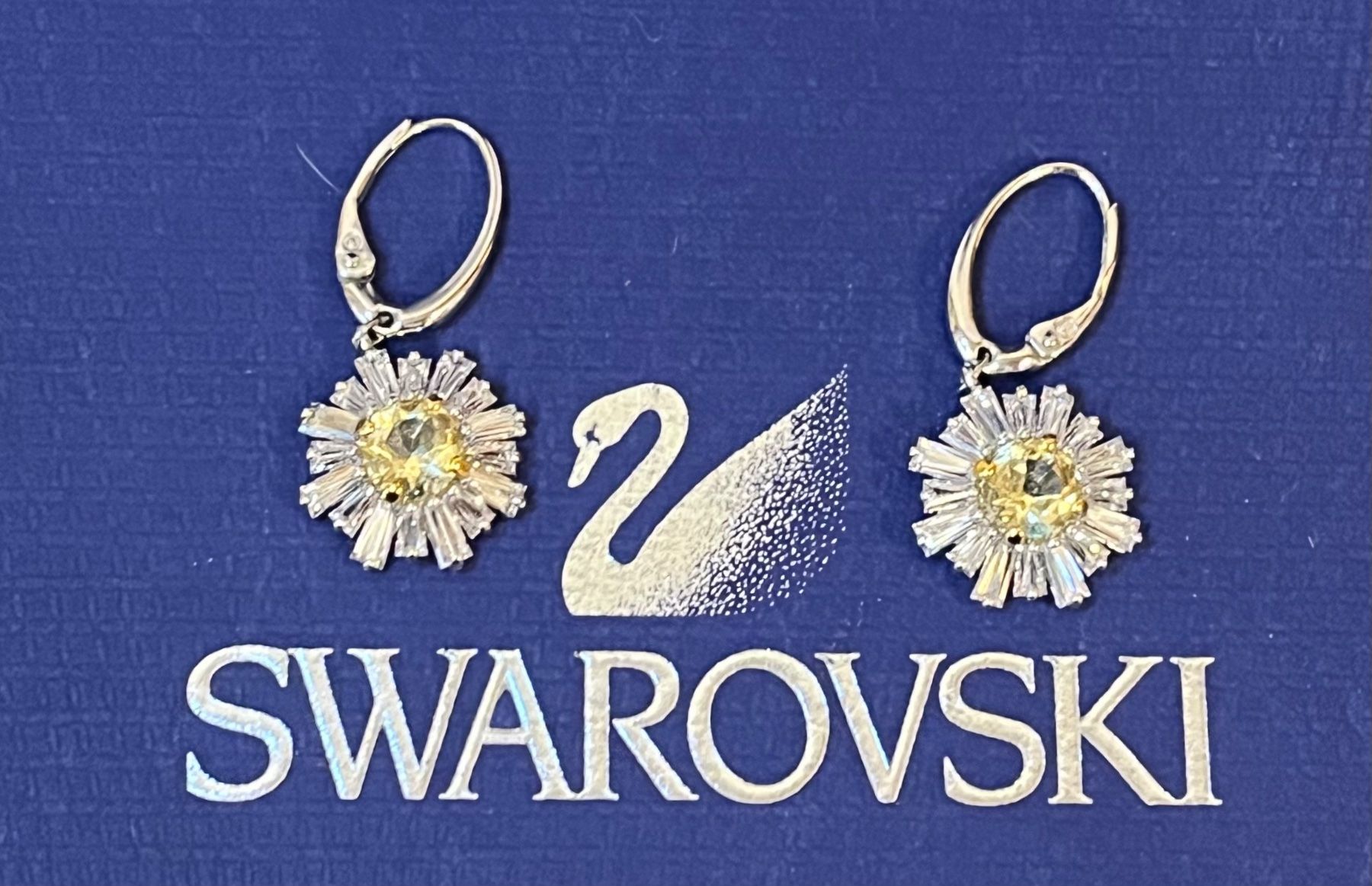 Swarovski Ohrringe & -stecker: Swarovski Orhringe neu und original – Neu (gemäss Beschreibung) aus Kirchleerau von Piroska05