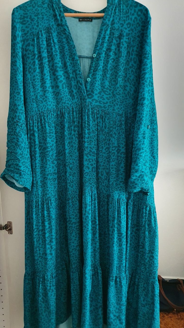 Beldona Vestiti: Sommer Beldona Kleid – Usato da Basel venduto da and_xs78