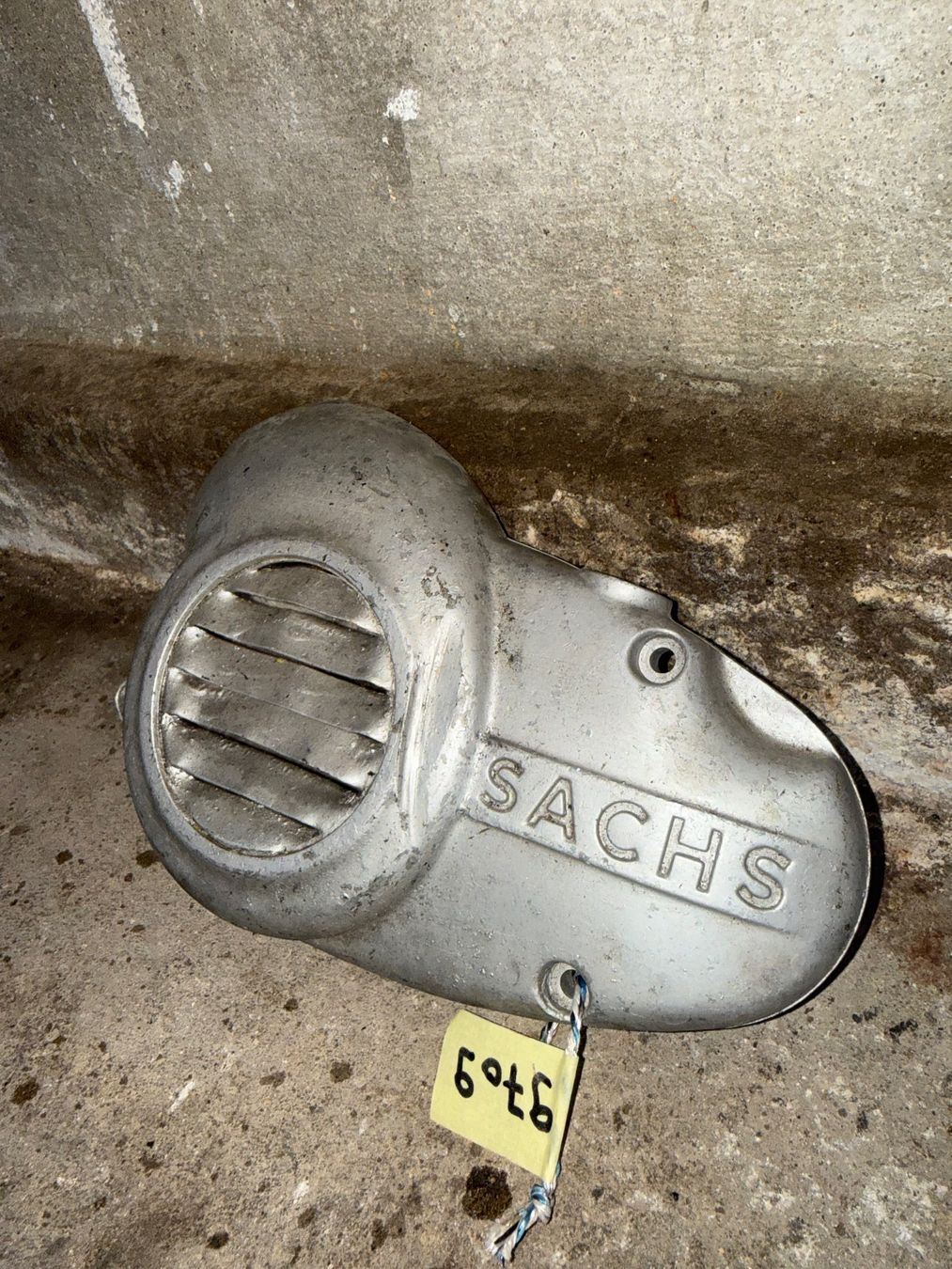 Sachs Mofa-Ersatzteile: Sachs 502 Mofa Lüfterabdeckung – Gebraucht aus Fahrni b. Thun von berger_tuning34 1