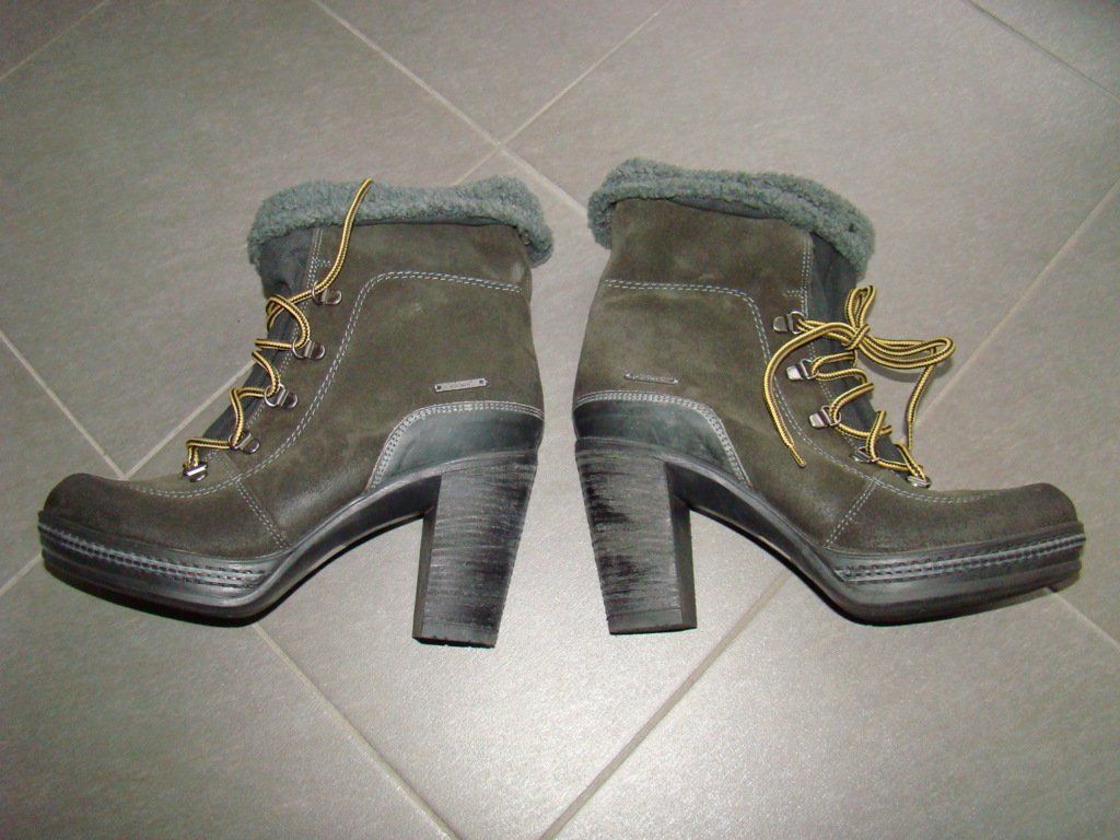 Diesel Scarpe da donna: Diesel, bottine en cuir – Nuovo e nell'imballaggio originale da Lussery-Villars venduto da pousinete02 1