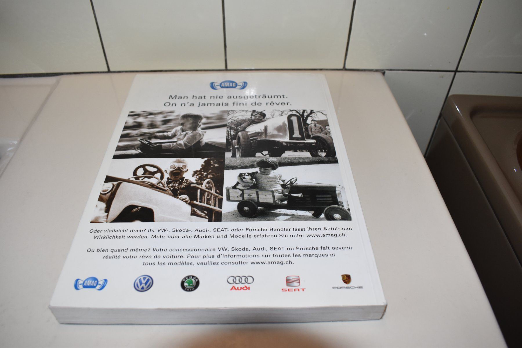 Libri: Catalogue Revue Automobile 2005 – Usato da Le Locle venduto da skycomputer 2