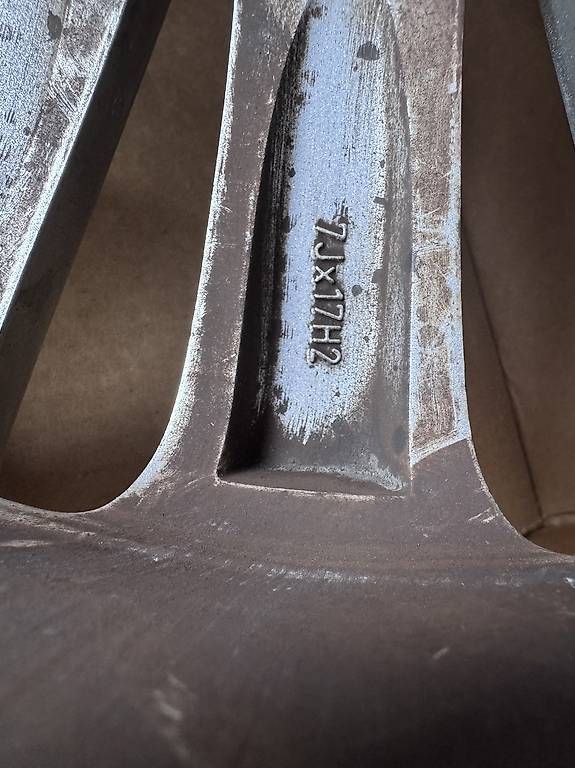 Ford Cerchioni: Alufelgen Ford 7Jx17H2. – Usato da Boswil venduto da and_5n9m 3