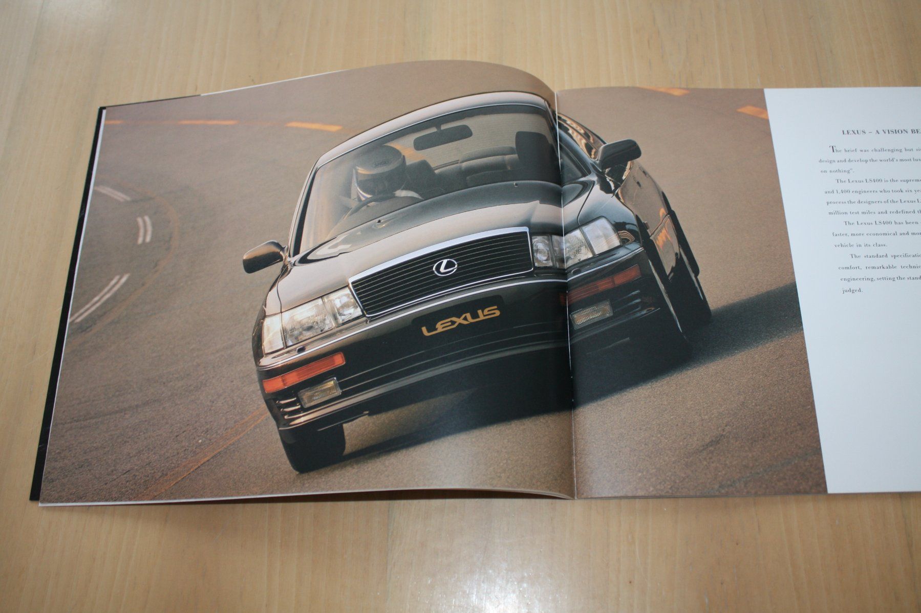 Lexus Dokumente: Original Lexus LS 400 Prestige Prospekt – Gebraucht aus Wikon von erwin400 2