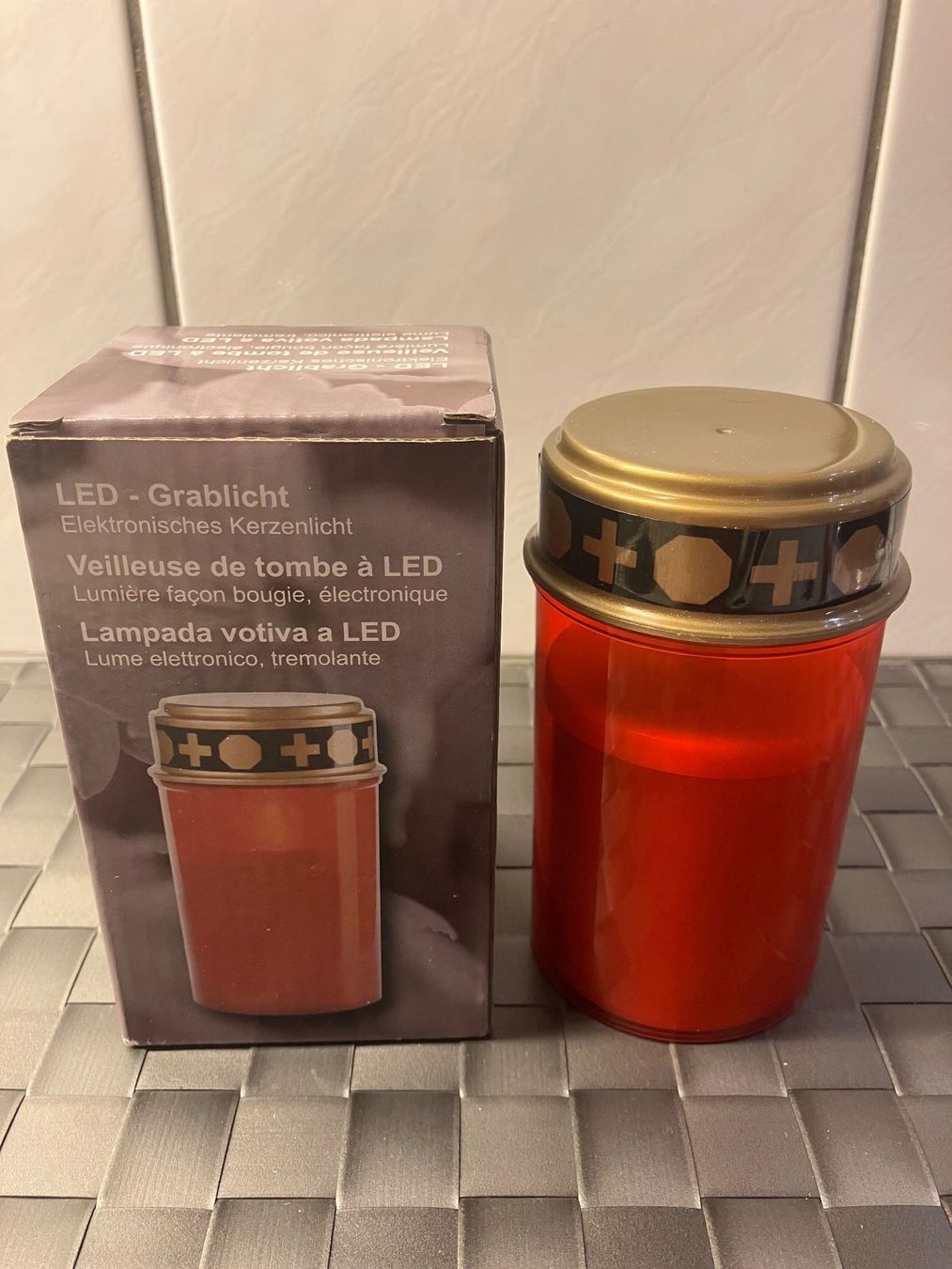 Lampade: LED Grableuchte mit Batterie - Neu in der Originalverpackung – Nuovo e nell'imballaggio originale da Basel venduto da ampra2276
