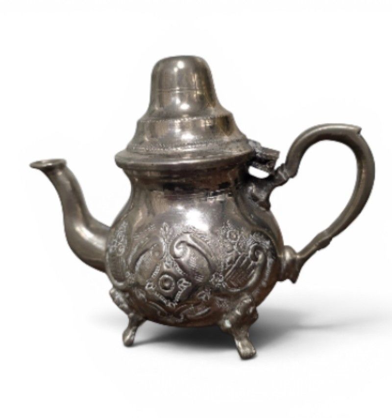 Teiere: Theiere argenter ancien – Usato da Vernier venduto da 19pigments