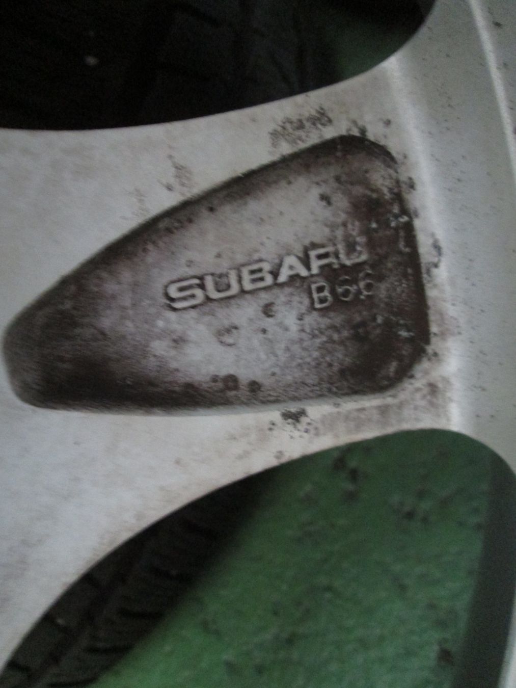 Pneus & Kompletträder: Subaru Räder 6.5 x 16 ET 55 – Gebraucht aus Laufen von Garage-Straumann 4