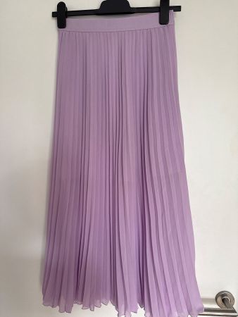 NEU! Lila Plisseerock Gr.S