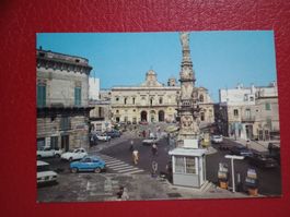 AK Italien Ostuni Piazza Liberta alte Autos