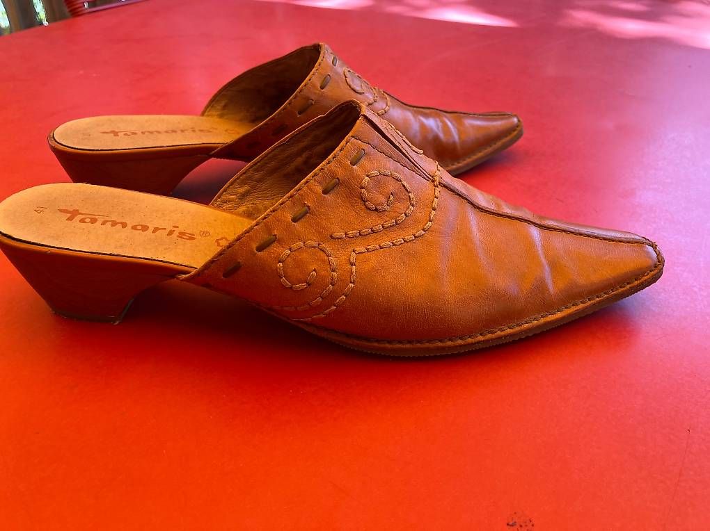 Damenschuhe: Tamaris Leder Sandalen – Gebraucht aus Wallenwil von steiger 1
