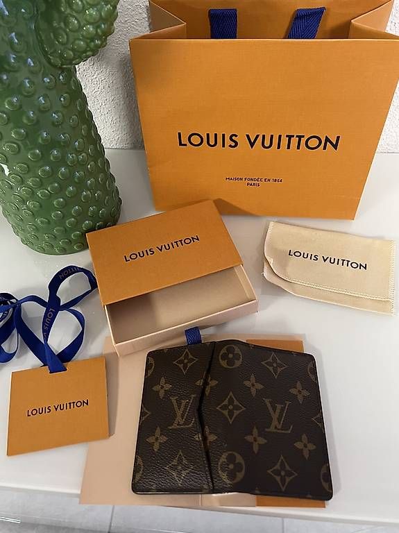 Louis Vuitton Altro in  Abbigliamento & Accessori: Louis Vuitton Monogram Kreditkartenhalter – Nuovo e nell'imballaggio originale da Wangen ZH venduto da alexia022 3