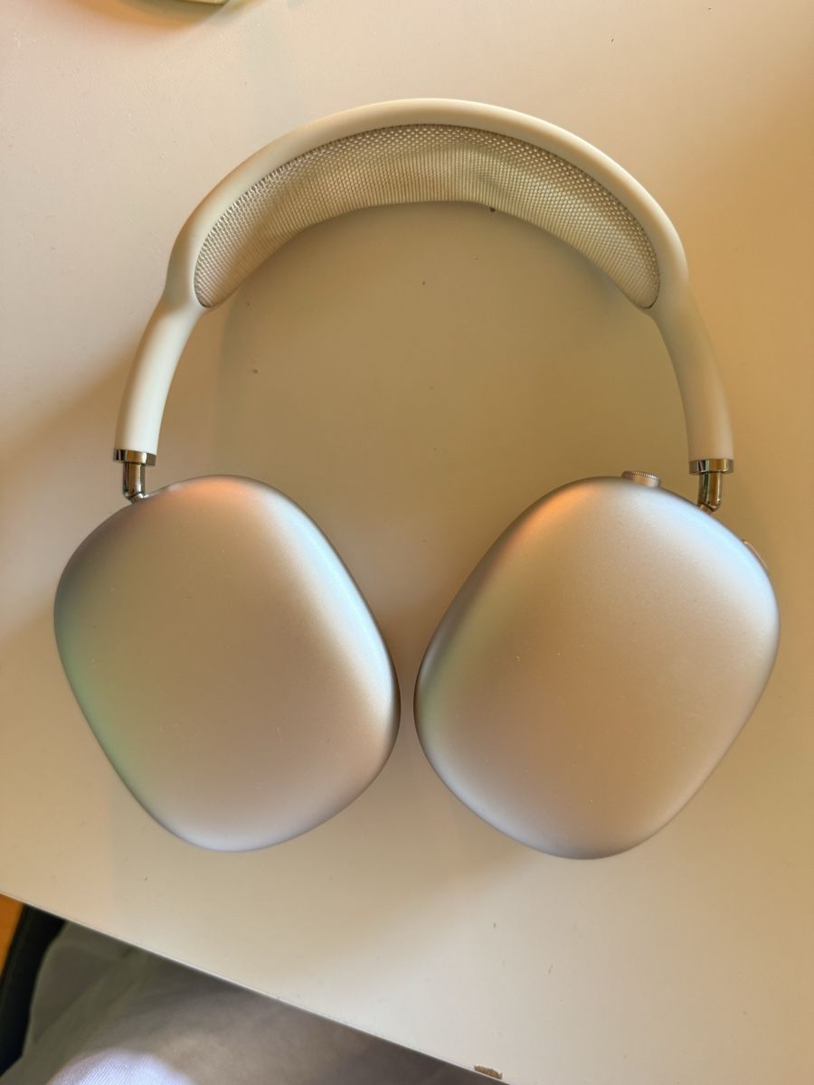 Apple Cuffie: Air Pods Max USB-C White – Nuovo (secondo la descrizione) da Niederuzwil venduto da noa_tbp7