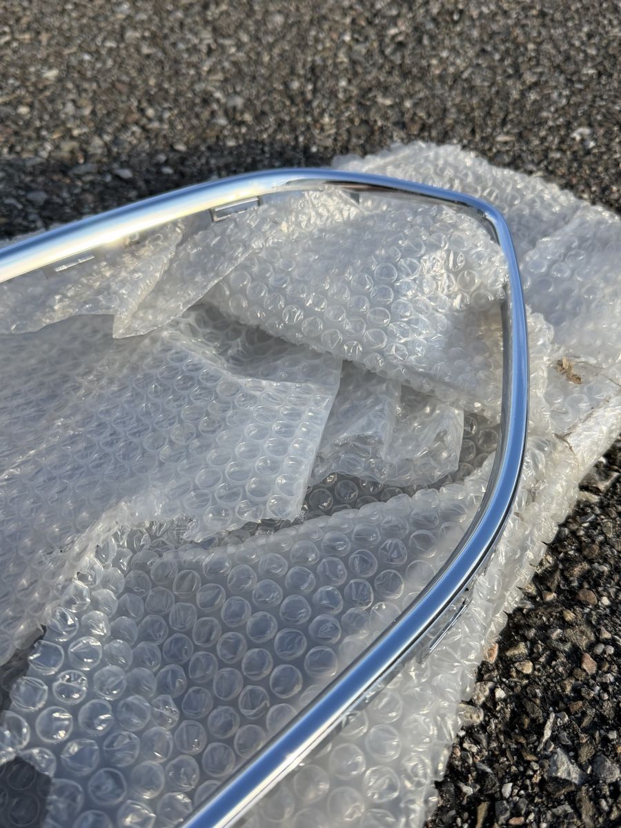 Ford Alle Autoersatzteile: Original FORD Rahmen Kühlergitter FORD B-MAX 1835982 – Neu und originalverpackt aus Grenchen von JJ___ 1