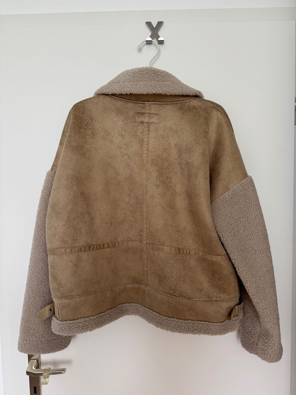 Esprit Giacche: Winterjacke Esprit, Gr. M, beige – Usato da Niederhasli venduto da Erwied 3