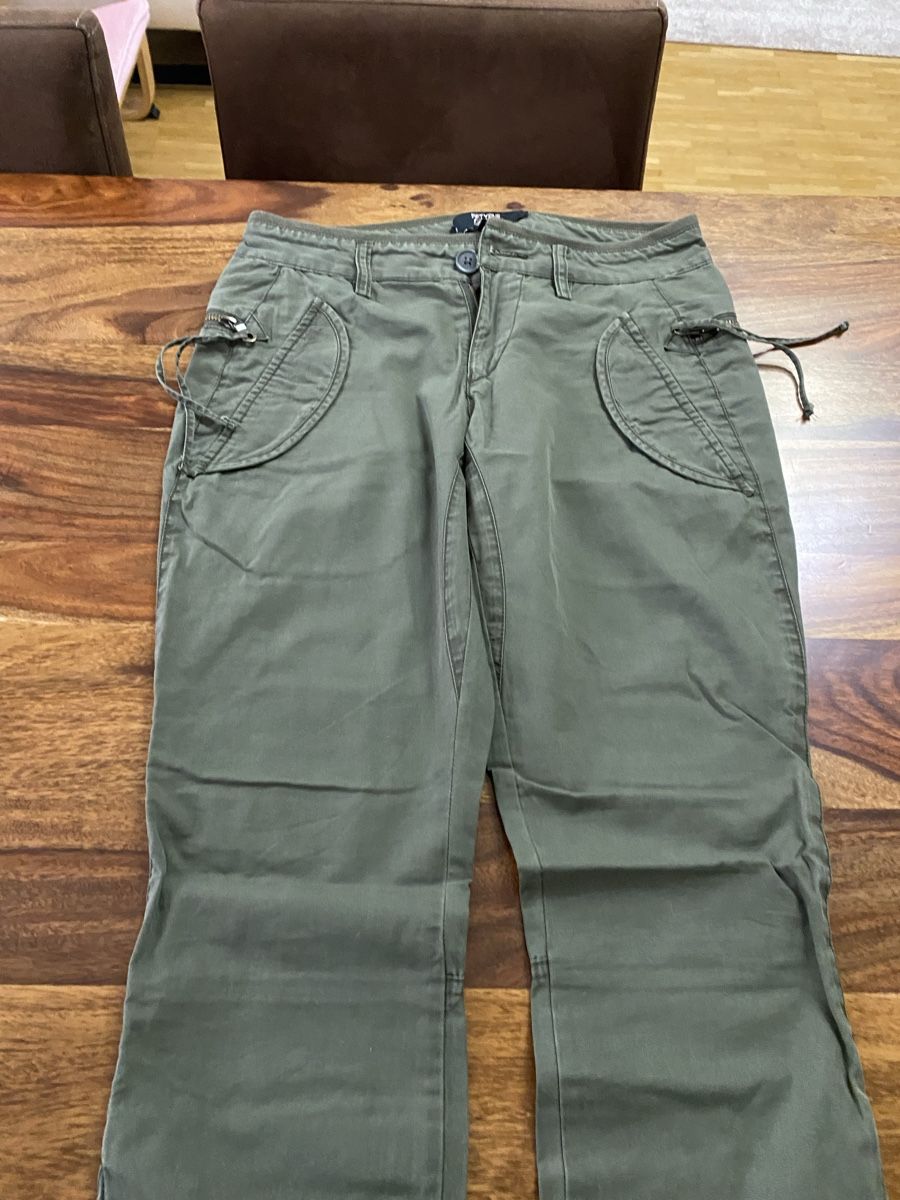 Diesel Hosen: Diesel Damenhose Gr. 28 – Gebraucht aus Zürich von Nutla 3