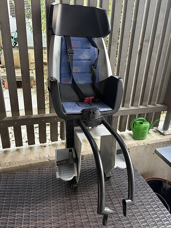 Pièces détachées: Kindersitz – D'occasion à Wittnau par Ricartutti 1