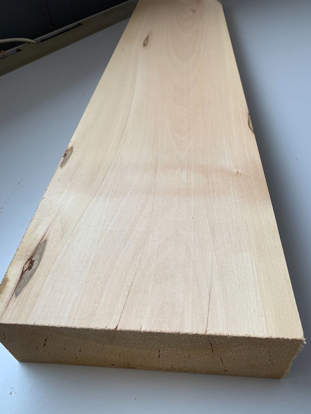 Holzartikel: Brett Linde Holzbrett gehobelt – Neu und originalverpackt aus Holziken von Timbergrizzly