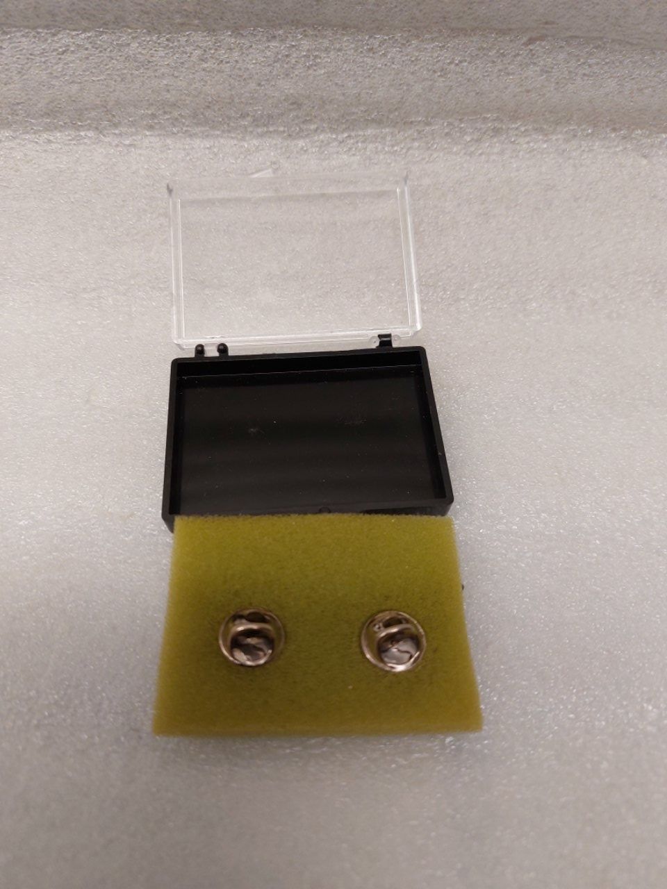 Spille & Fermagli: 2x Pins Slip hazard !! Frs 1 – Nuovo (secondo la descrizione) da Pambio Noranco venduto da Pol69 2