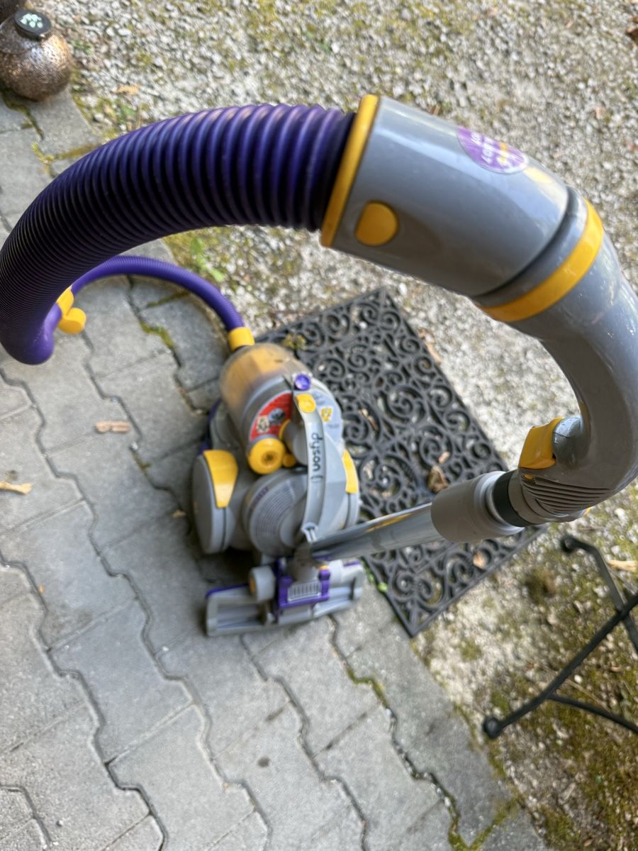 Dyson Staubsauger & Zubehör: Dyson Staubsauger gebraucht – Gebraucht aus Fislisbach von meb_cgw9 2