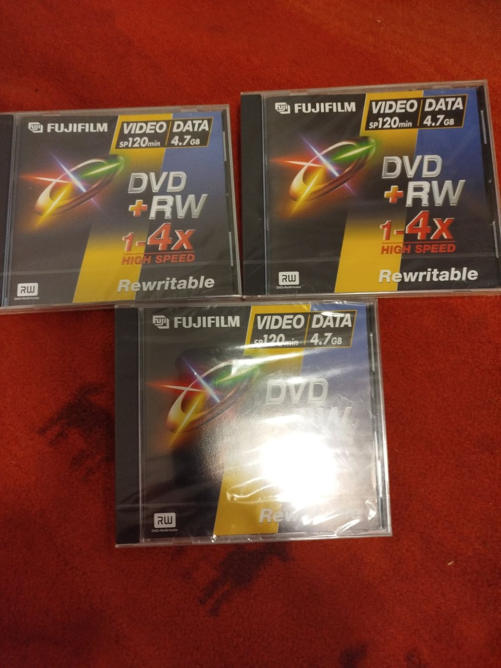 Tutti i DVDs: dvd+rw FUJIFILM – Nuovo e nell'imballaggio originale da nottwil venduto da joz2020 1