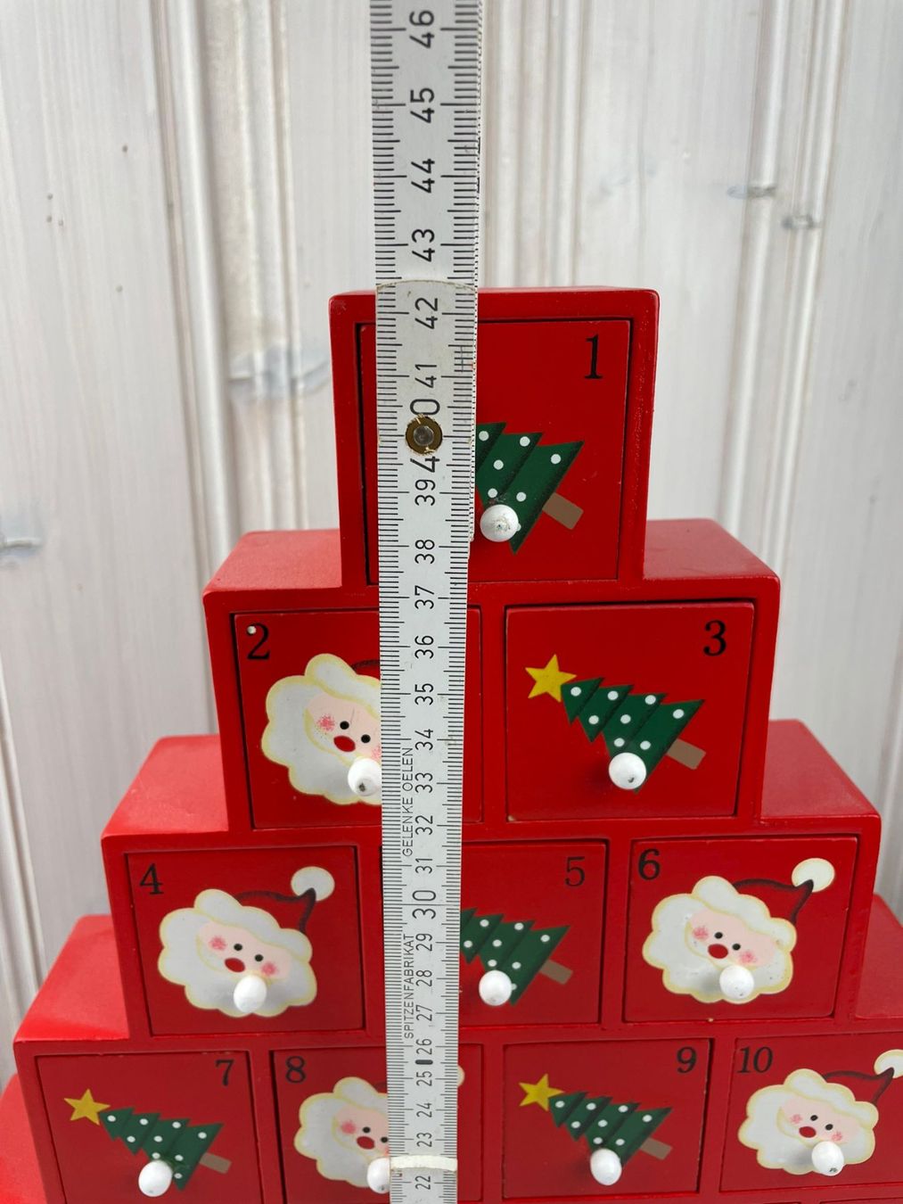 Calendari: Holz - Adventskalender Weihnachtskalender mit 24 Schubladen – Nuovo e nell'imballaggio originale da Wängi venduto da LiqKojote 2