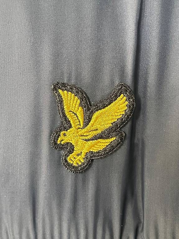 Gilet & Giacche: Leichte ärmellose Daunenjacke, Grösse L – Usato da Unterlunkhofen venduto da BP5002 2