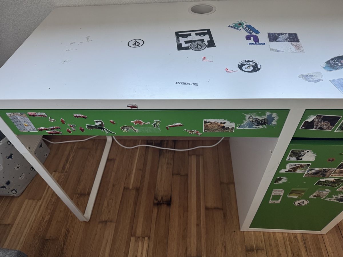 Ikea Scrivanie: Ikea Micke Kinderschreibtisch – Usato da Fribourg venduto da BarbaraD