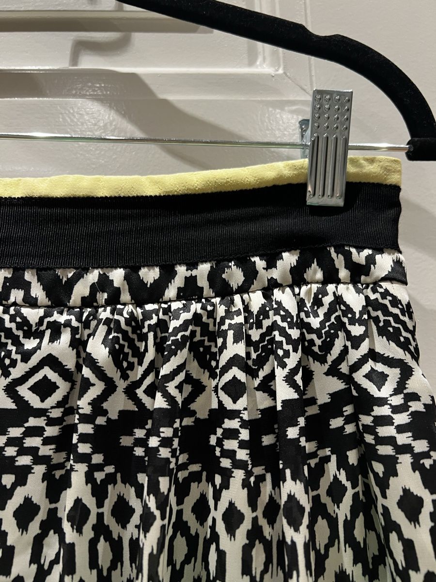 Kookai Röcke: Vintage Kookai skirt – Gebraucht aus Genève von jud_xrl8 2