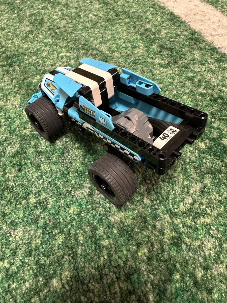 Lego Spielzeuge: LEGO Technic 42059 Stunt Truck – Neu (gemäss Beschreibung) aus Bösingen von Veuve_MSCJ 3