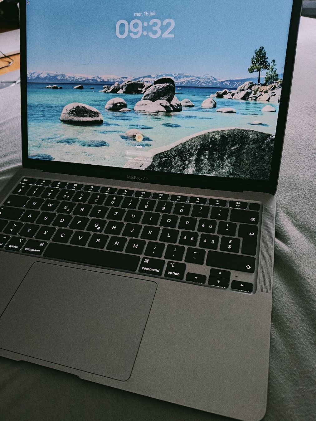 Apple Notebook: Macbook air m1 256Go 8Go batterie 99% – Usato da La Chaux-de-Fonds venduto da Honit.ch 1