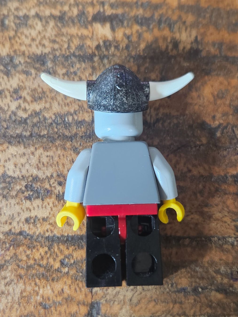 Lego Kit di costruzioni: lego figurine vikings vik003 Viking Warrior 4c – Usato da Confignon venduto da Ecrofigs 1