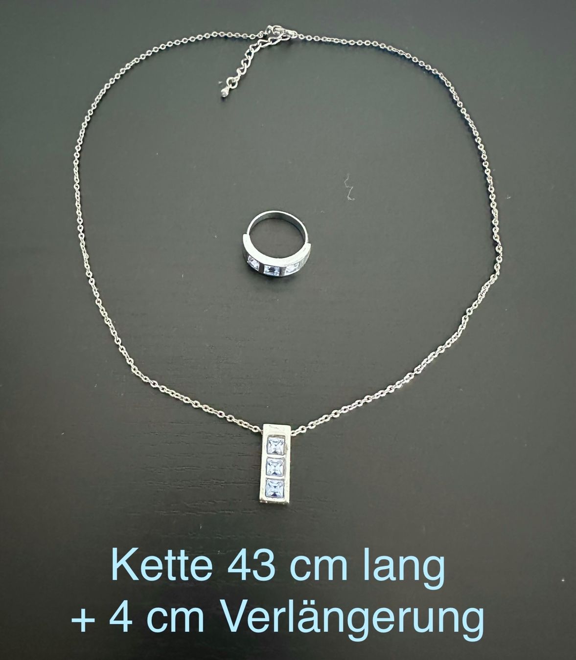 Sonstiger Schmuck: Ring + Halskette mit Schmuckanhänger mit hellblauen Steinen – Gebraucht aus Emmenbrücke von little.treasures 1