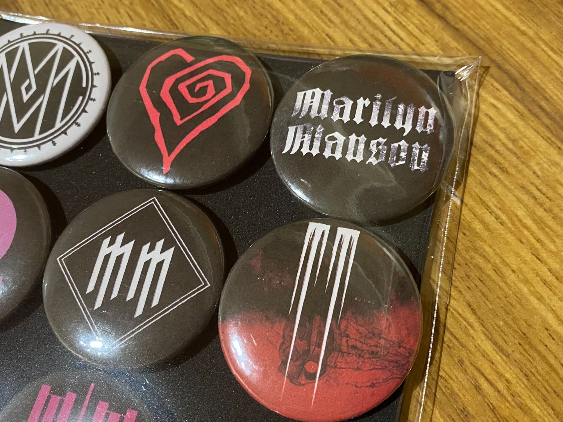 Placchette & Badge: Marilyn Manson Magnete! – Nuovo (secondo la descrizione) da Basel venduto da FatCatPacksTheRatt 5