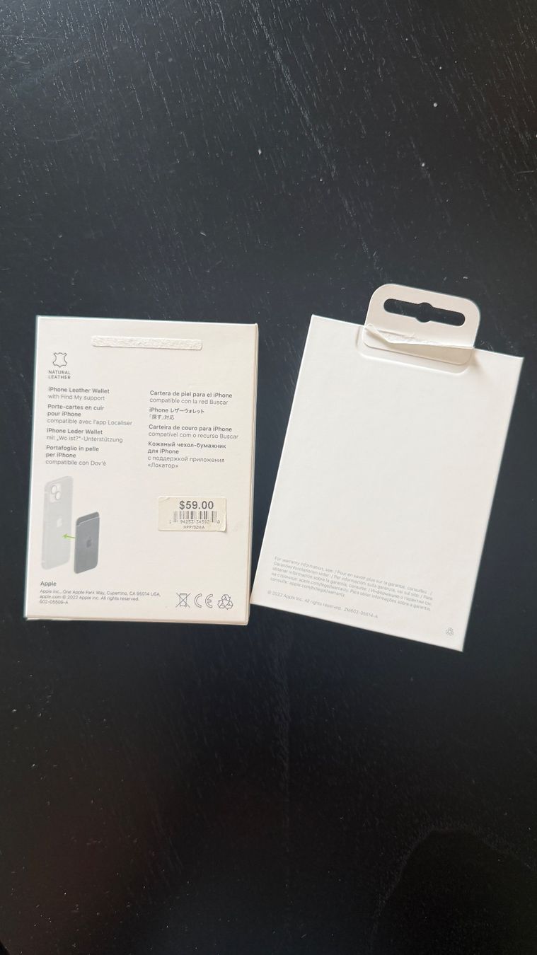 Portafogli: Apple Orange Leather Magsafe Wallet – Usato da Zürich venduto da pre_vy7t 1