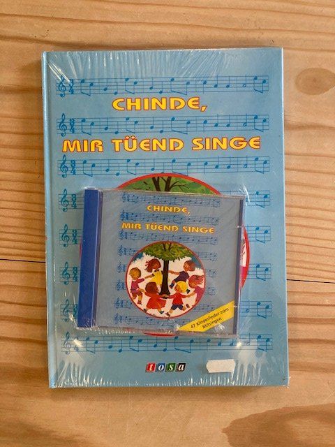 Bücher: Chinde mir tüend singe - Kinderliederbuch mit CD – Neu und originalverpackt aus Hausen am Albis von Ronja73