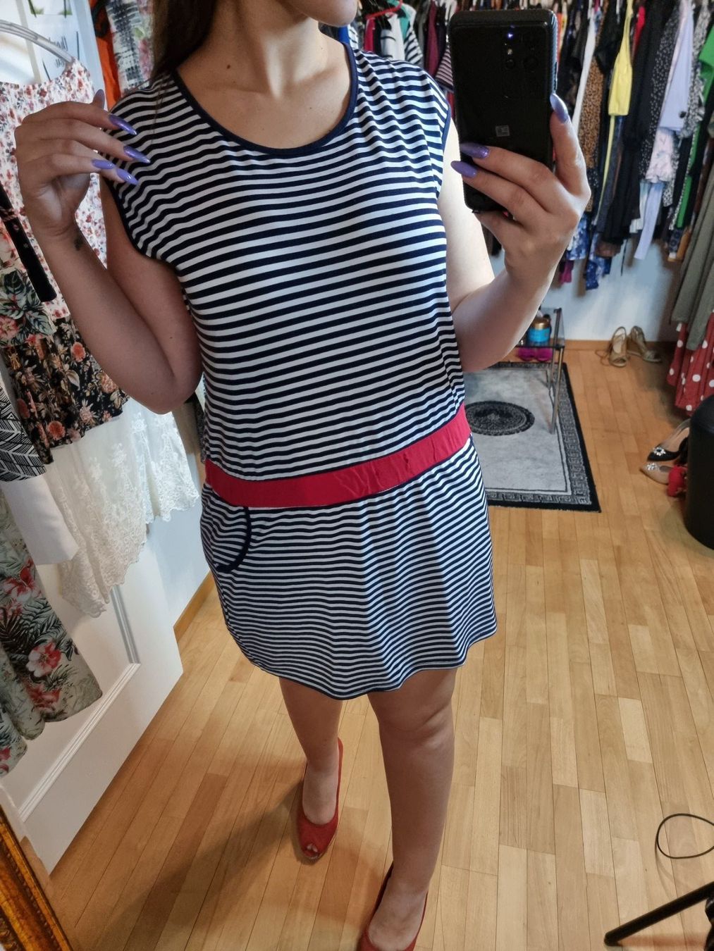 Vestiti: 🌺Kleid Größe 48🌺 – Usato da Wald ZH venduto da CapLux 1