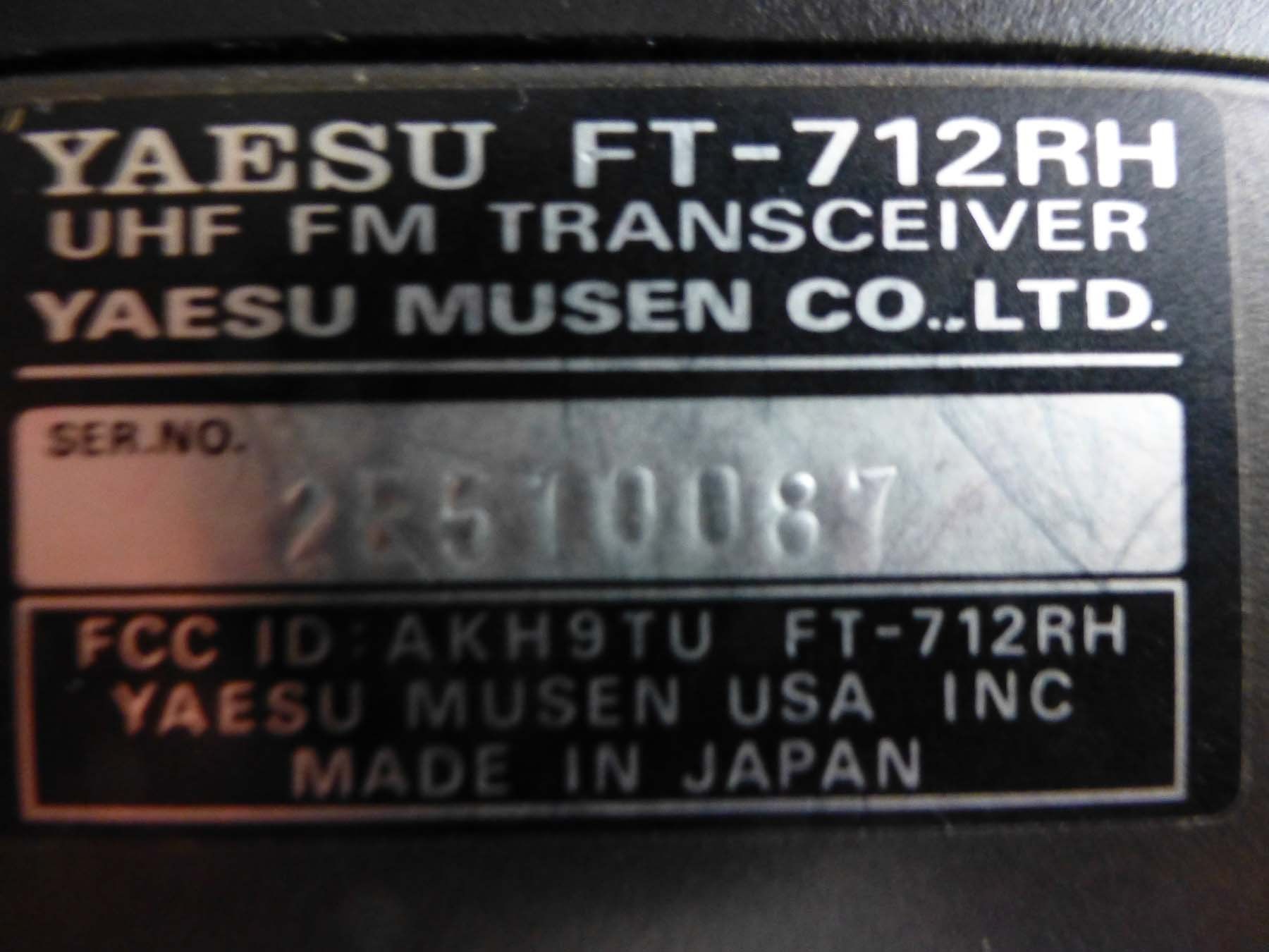 Yaesu Technique de radiocom: Funkgerät FT-715RH – Défectueux à Rapperswil BE par morjis 2