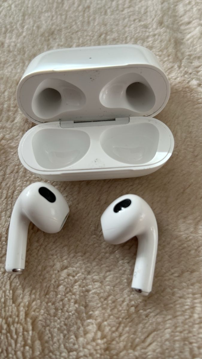 Apple Casques audio: AirPods 3 – D'occasion à St Gallen par enigmatik777 4
