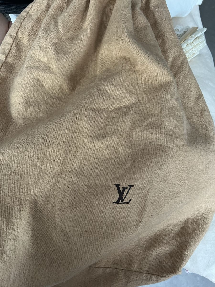 Louis Vuitton Sacs femmes: Louis Vuitton  – D'occasion à Basel par Tristac 4