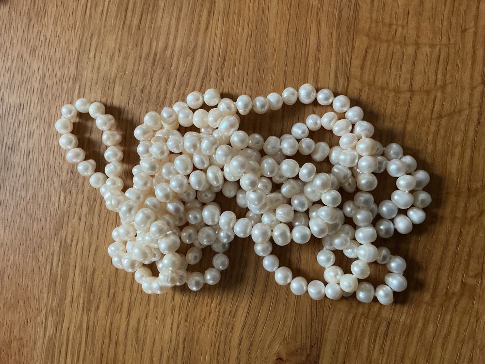 COOLSTEELANDBEYOND Perlen Halskette Lagenlook - Lange Kette Mit Goldperlen & Imitierten Perlen