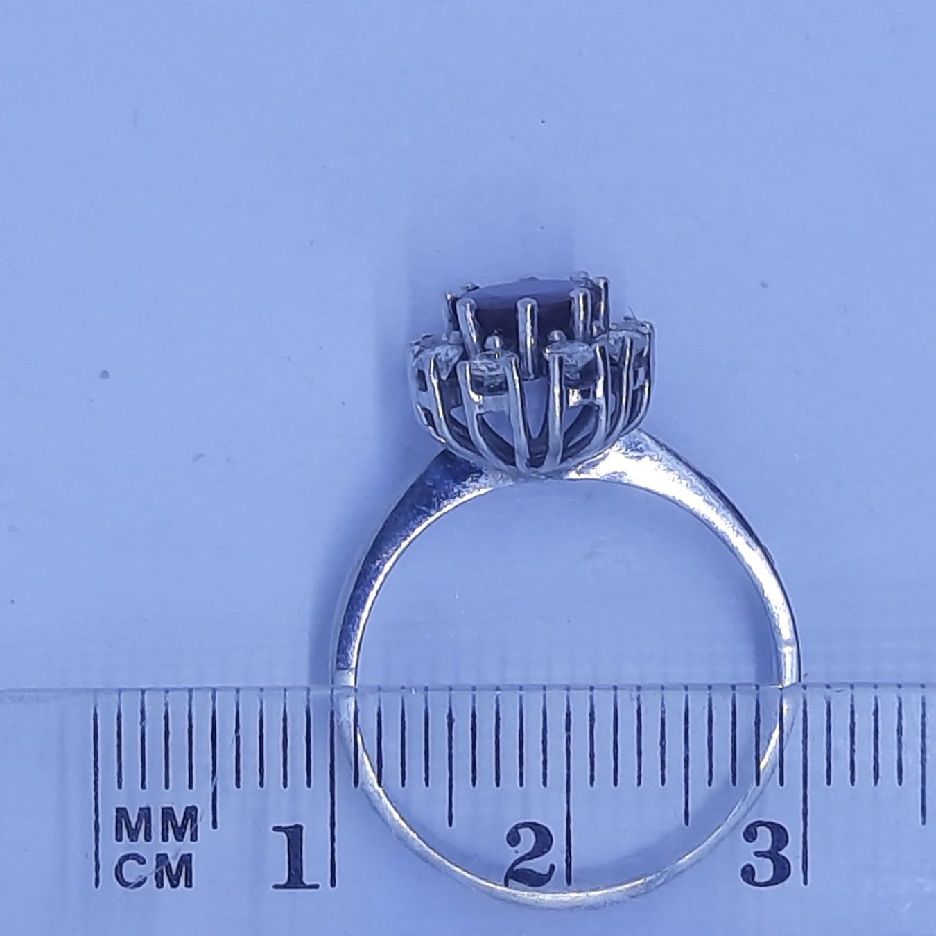 Anelli: Bezaubender Brillantring mit wunderschönem Rubin Edelstein – Usato da Unterägeri venduto da Altgoldschmuck 8