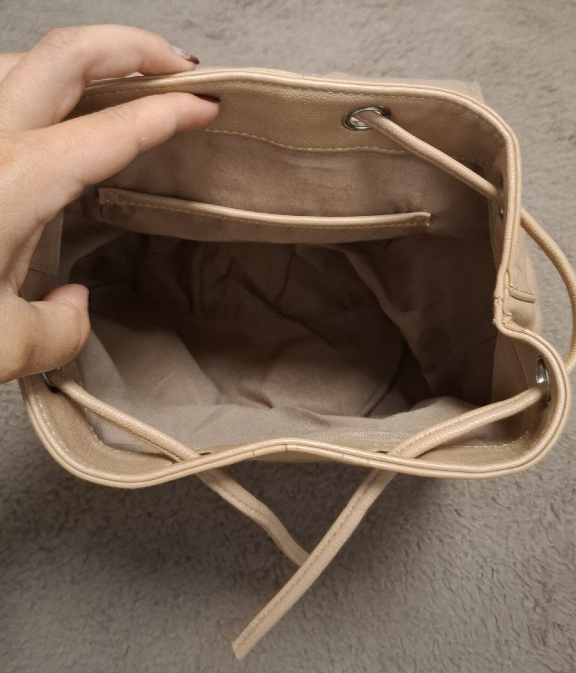 Zaini: Pull&Bear Rucksack beige Lederimitat Damen neuwertig – Nuovo (secondo la descrizione) da Glis venduto da len_hd2h 4