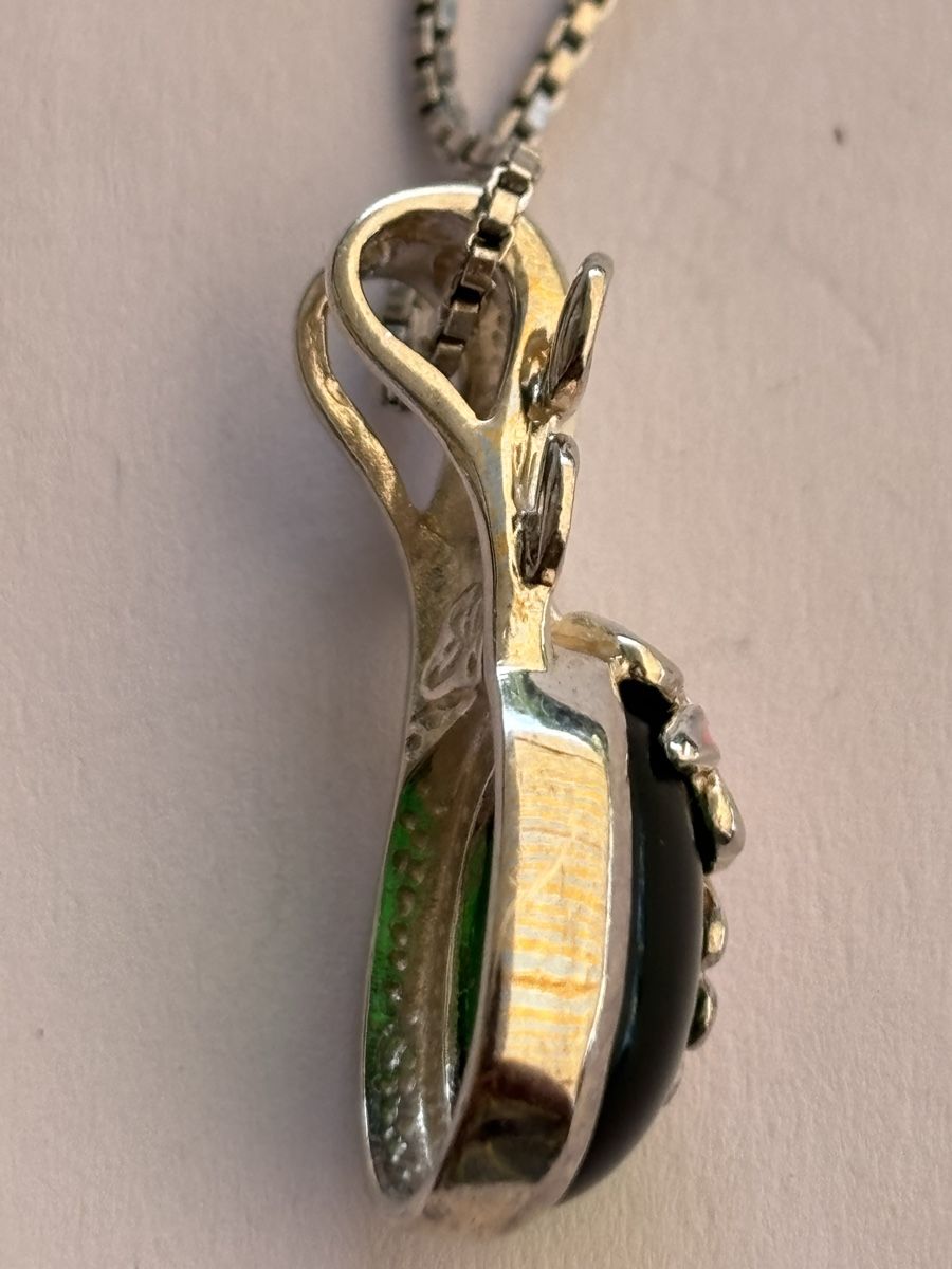 Catenine: Collier mit Anhänger, Silber800 , Emaille, Stein, Sigal – Usato da Langnau am Albis venduto da flusspflege 5