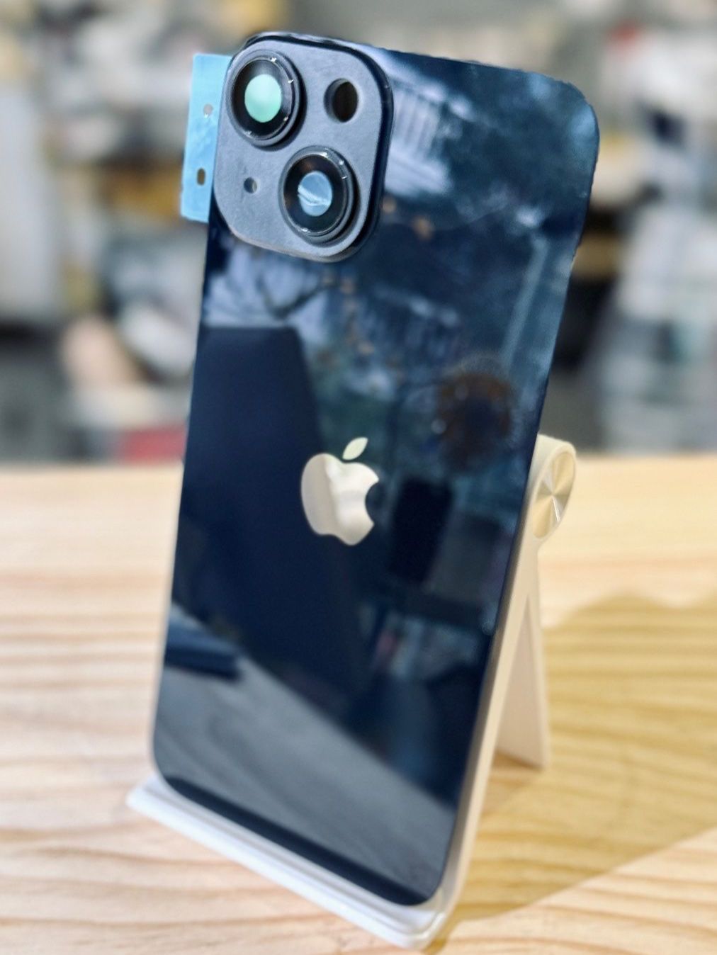 Cover & Protezioni schermo: Vitre Cache Arrière iPhone 14+ Noir avec rondelle aliments – Nuovo e nell'imballaggio originale da Morges venduto da DA-repa