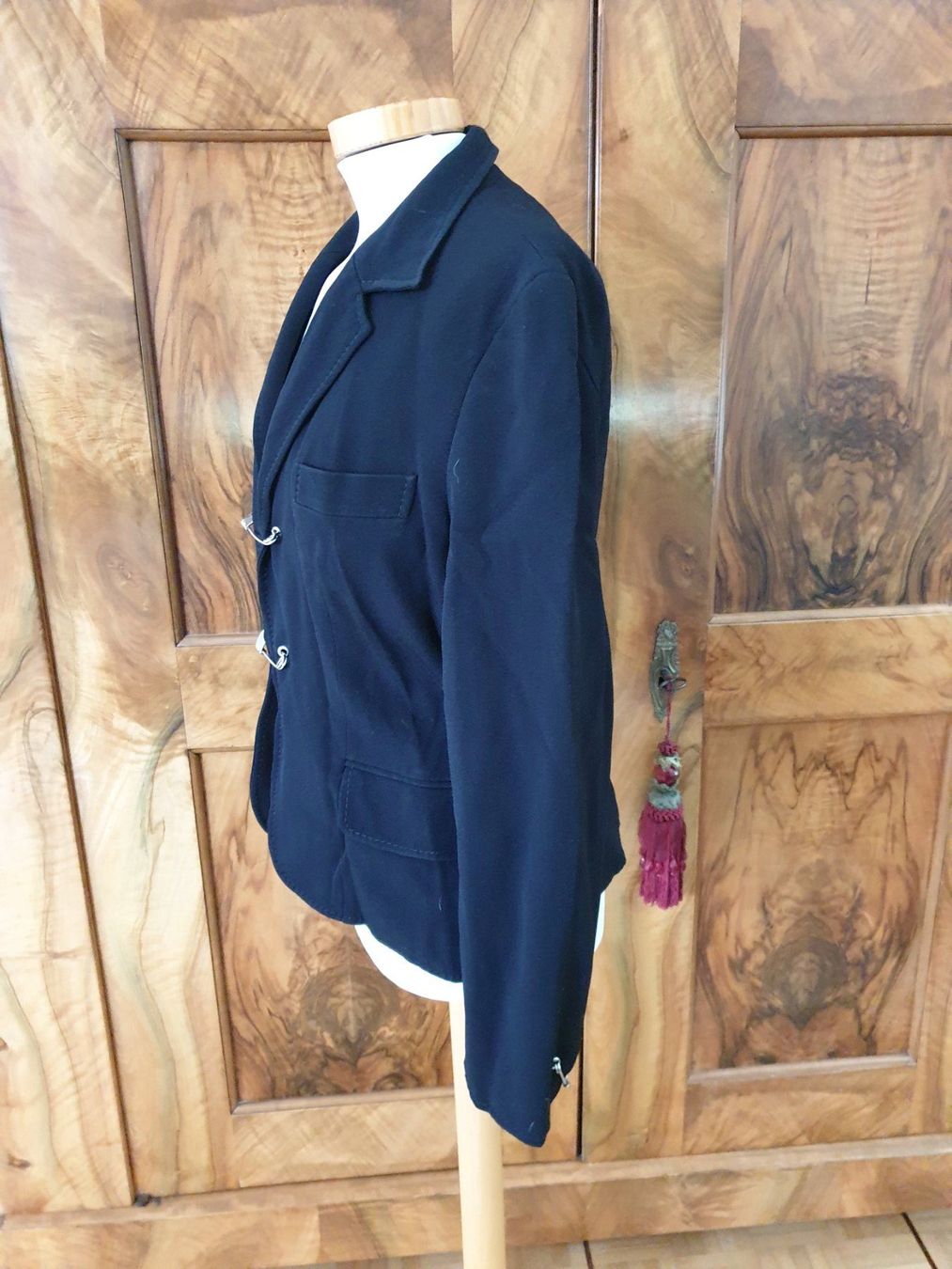 Moschino Giacche: Moschino CheapandChic Jacke Mega Gr. 36 – Usato da Bottmingen venduto da sandy_2 2