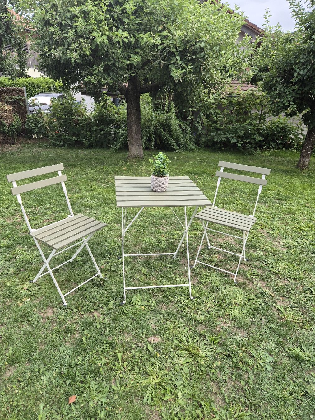 Set de table et chaises: Gartentisch mit 2 Stühlen – Neuf (Voir description) à Würenlos par sul_cm8q