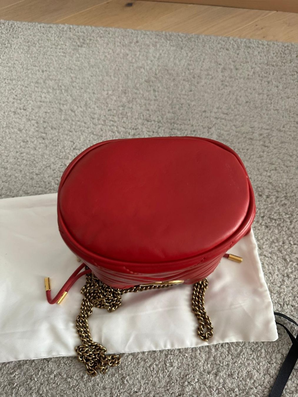 Gucci Borse da donna: Sac seau Gucci – Usato da La Tour-de-Peilz venduto da DressingEKL 4