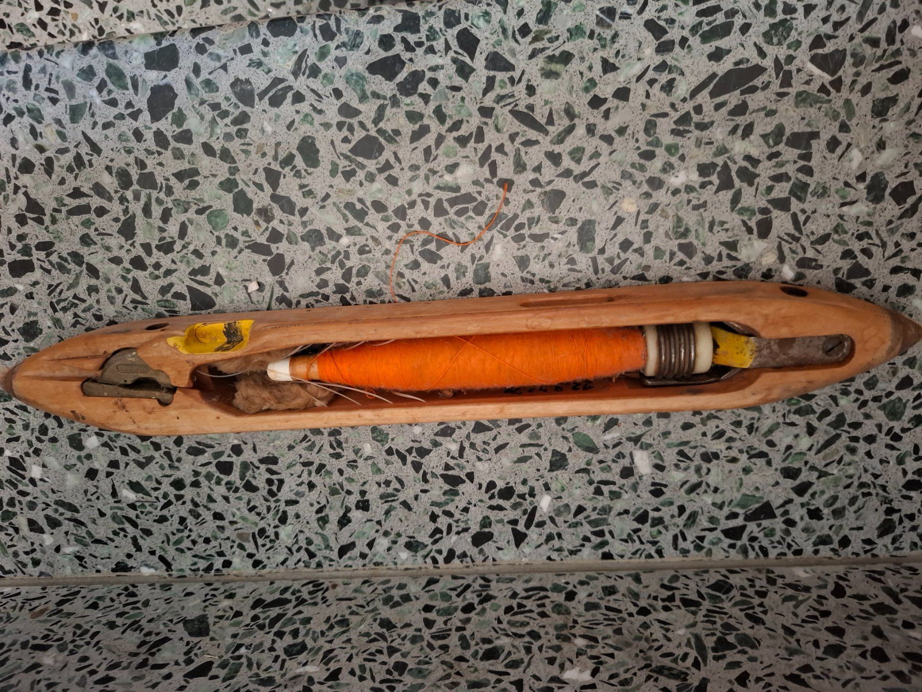 Tutti gli attrezzi: Antikes Webschiff – Usato da Wattwil venduto da Holzwurm70